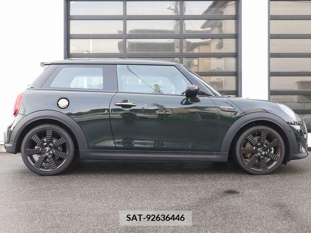 Bmw MINI 2023-04 319666-8