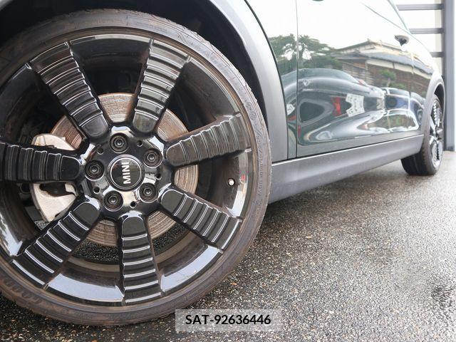 Bmw MINI 2023-04 319666-1