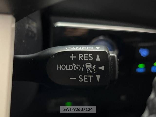 Toyota PRIUS 2017-07 282047-5