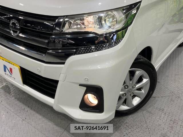 Nissan DAYZ 2019-03 390335-12