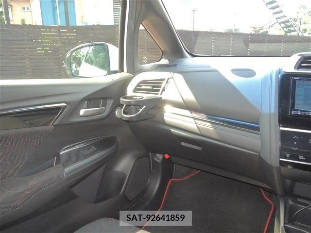 Honda FIT 2015-08 390817-25