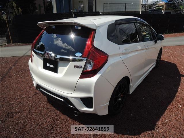 Honda FIT 2015-08 390817-13