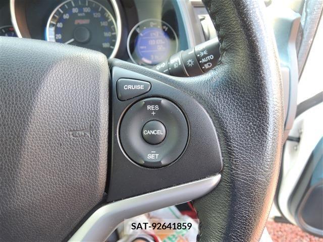 Honda FIT 2015-08 390817-27