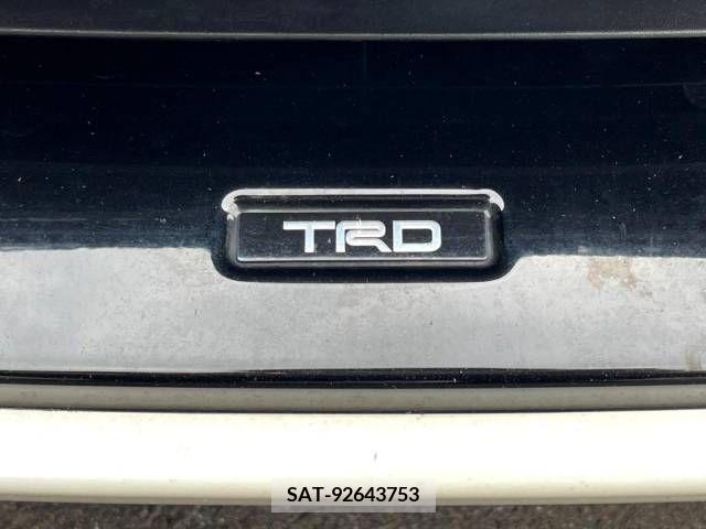 Toyota PRIUS 2019-06 331250-2