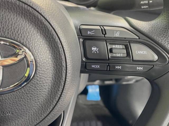 Toyota YARIS CROSS 2023-03 194816-5