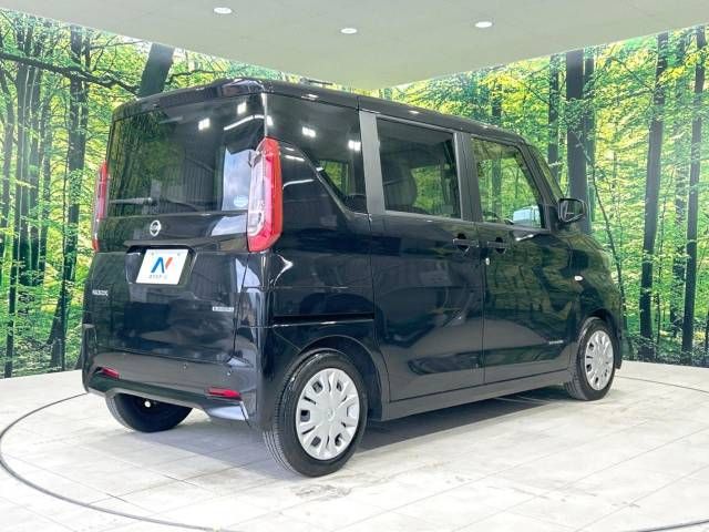 Nissan ROOX 2021-10 188639-17