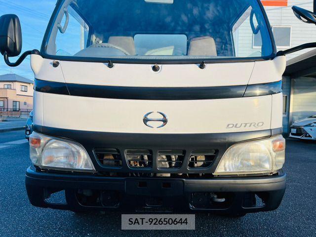 Hino DUTRO 2005-03 320381-8