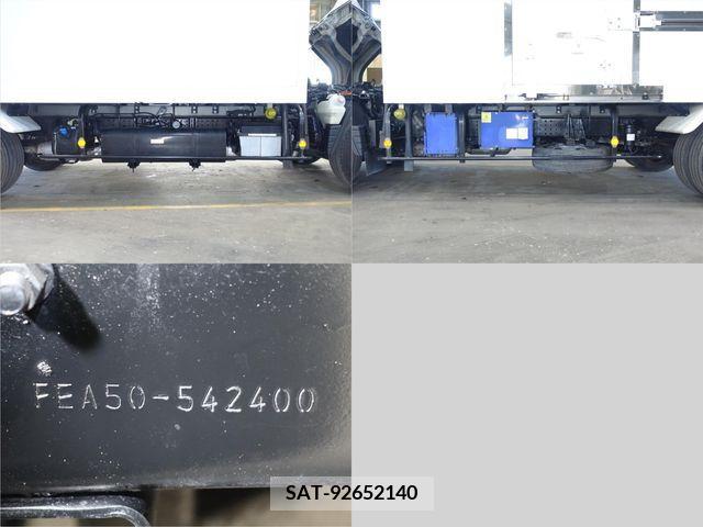 Mitsubishi CANTER 2015-11 221787-11