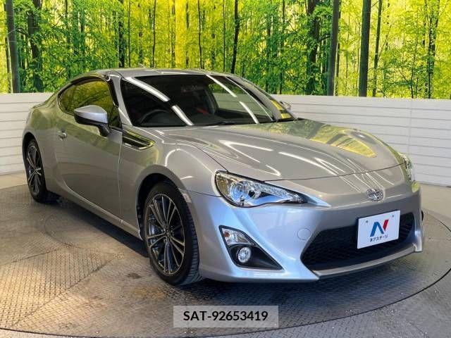 Toyota 86 2015-05 219552-16
