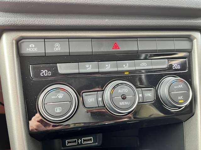 VolksWagen T-ROC 2020-12 19743-25