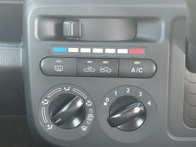Nissan MOCO 2014-04 7057-14