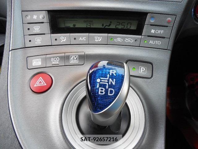Toyota PRIUS 2013-07 282312-22