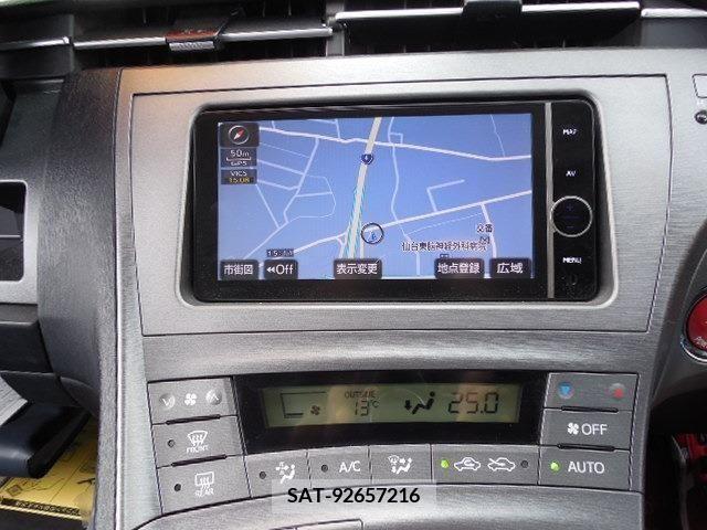Toyota PRIUS 2013-07 282312-19