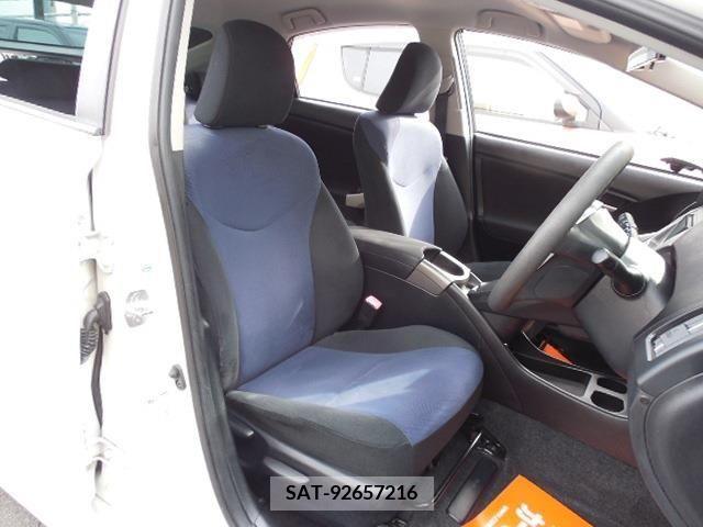 Toyota PRIUS 2013-07 282312-10