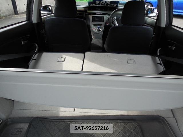 Toyota PRIUS 2013-07 282312-14
