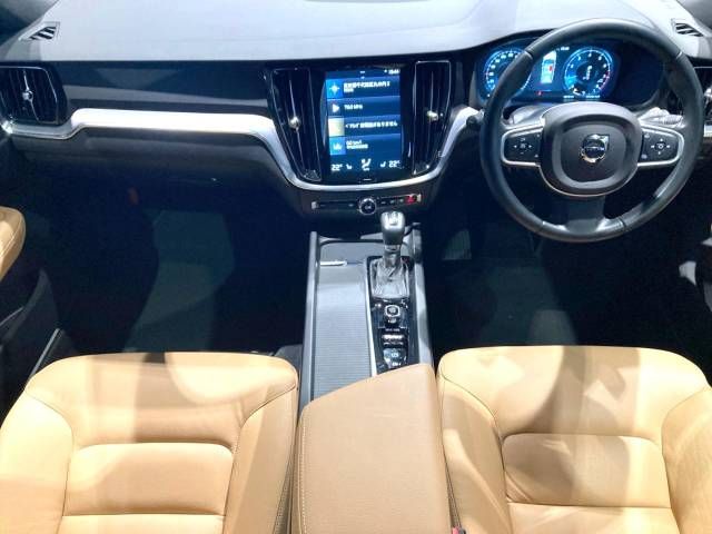 Volvo V60 2018-11 8806-1