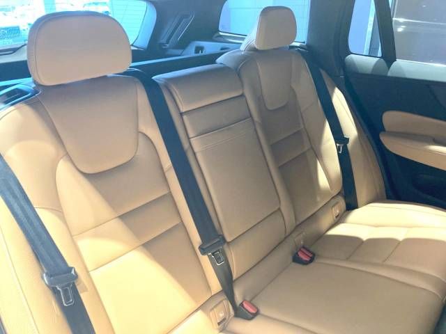 Volvo V60 2018-11 8806-11