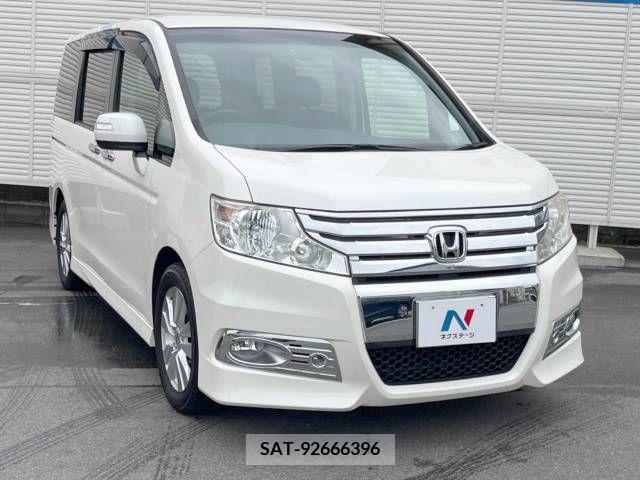 Honda e 2011-10 386375-16