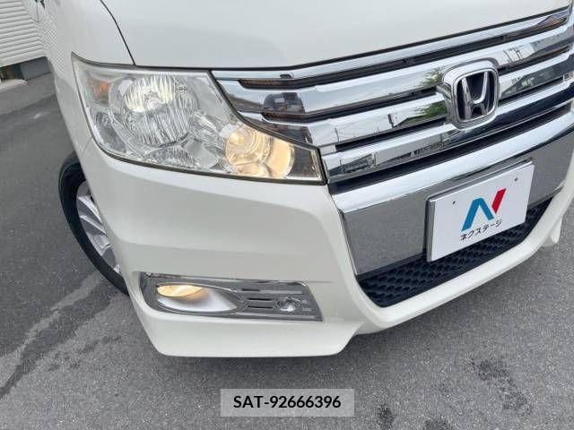 Honda e 2011-10 386375-12