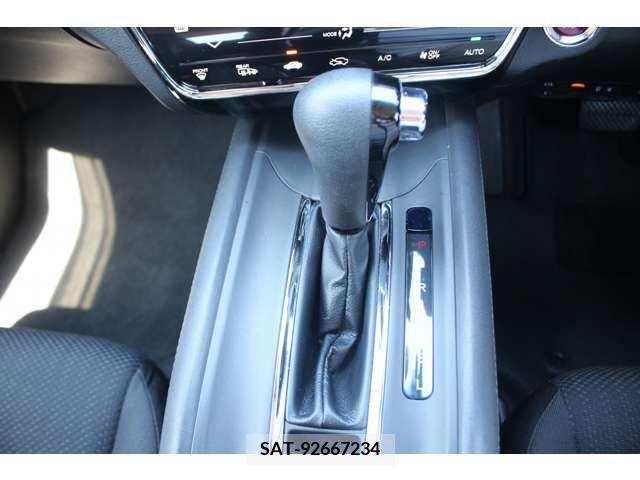 Honda VEZEL 2017-03 369908-18