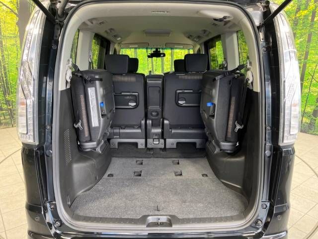 Nissan SERENA 2015-09 24114-10