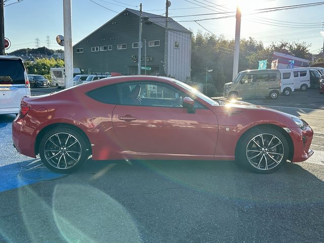 Toyota 86 2017-01 28571-5
