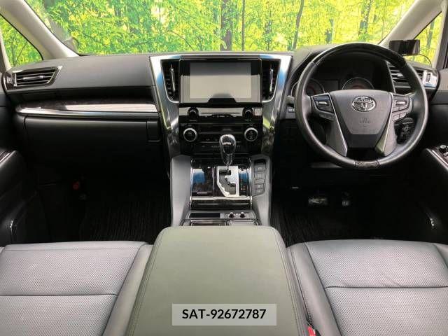 Toyota ALPHARD 2022-04 355565-1