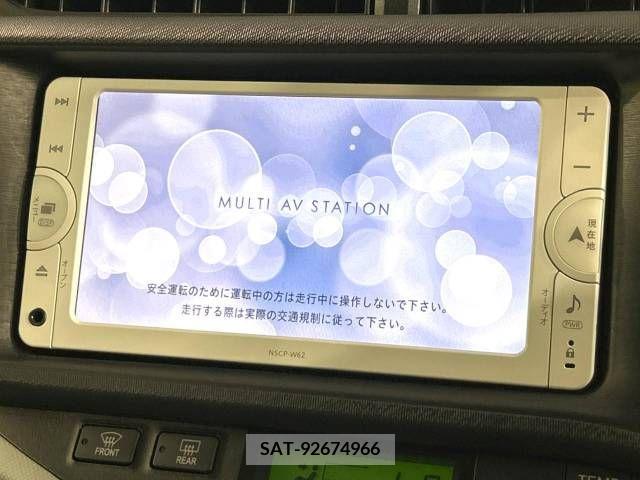 Toyota AQUA 2014-03 314186-2