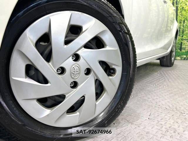 Toyota AQUA 2014-03 314186-13