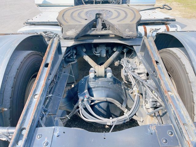 Nissan QUON 2017-12 17956-18