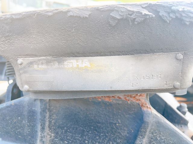 Nissan QUON 2017-12 17956-16