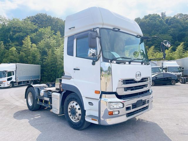 Nissan QUON 2017-12 17956-9
