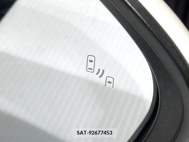Toyota C-HR 2017-09 226127-5