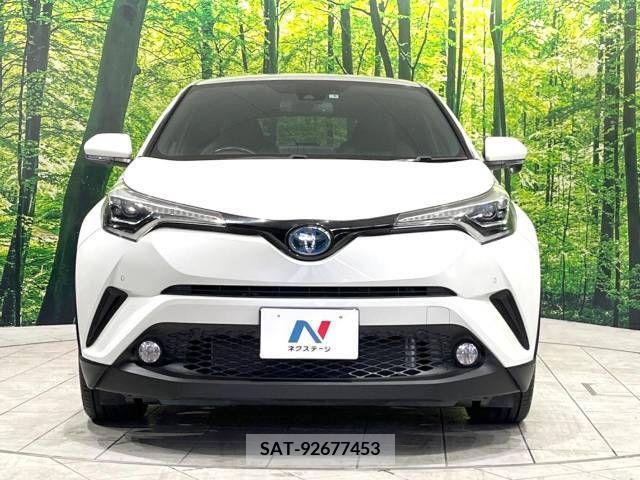 Toyota C-HR 2017-09 226127-14