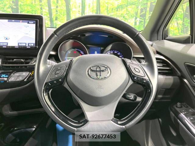 Toyota C-HR 2017-09 226127-11