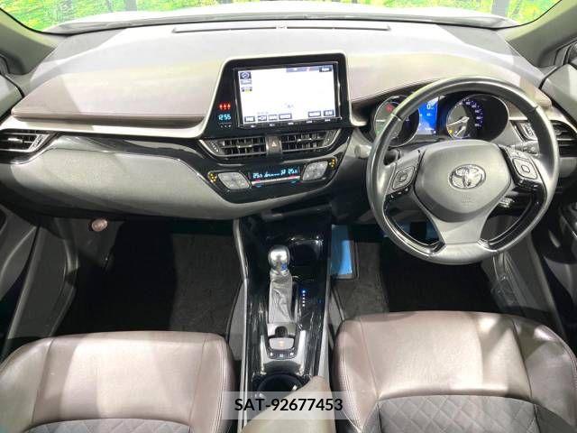 Toyota C-HR 2017-09 226127-1