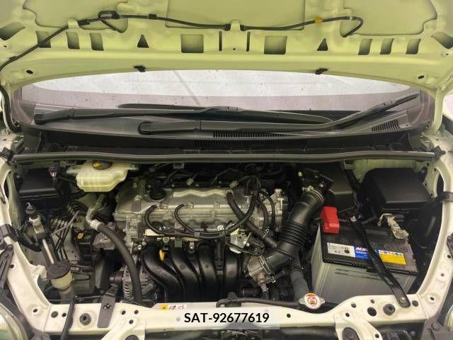 Toyota NOAH 2019-02 365104-18