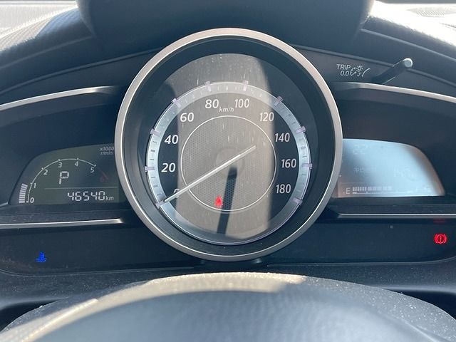 Mazda DEMIO 2015-05 23381-7