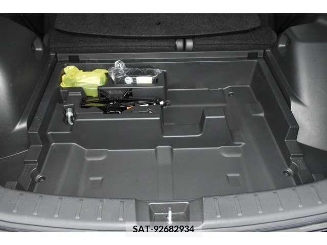 Mitsubishi ECLIPSE CROSS 2019-05 303763-16