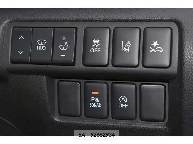 Mitsubishi ECLIPSE CROSS 2019-05 303763-6