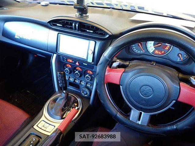 Toyota 86 2012-08 355234-15