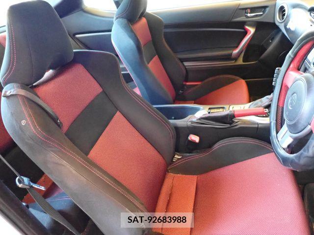 Toyota 86 2012-08 355234-16