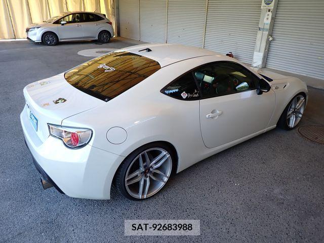Toyota 86 2012-08 355234-7