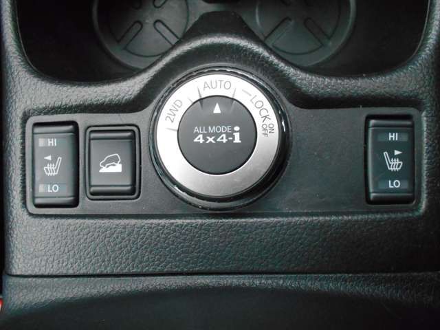 Nissan X-TRAIL 2015-01 3947-12
