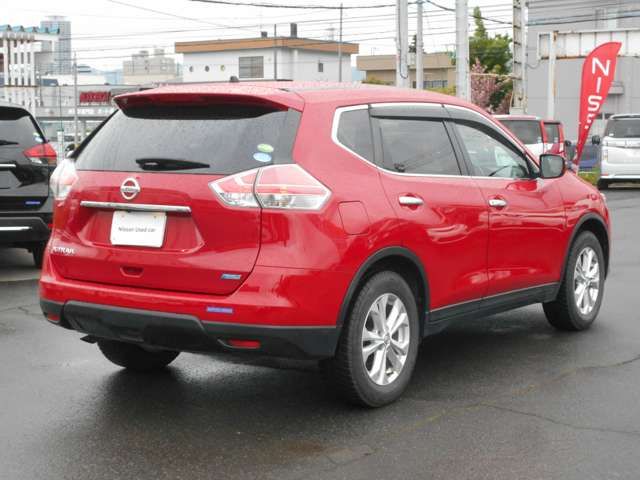 Nissan X-TRAIL 2015-01 3947-1