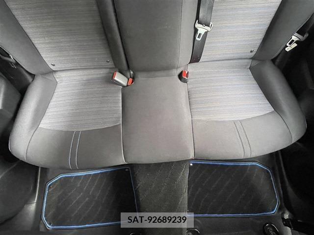 Nissan LEAF 2020-02 324806-17