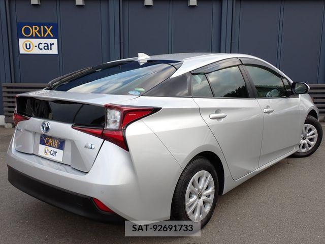 Toyota PRIUS 2020-11 208186-2