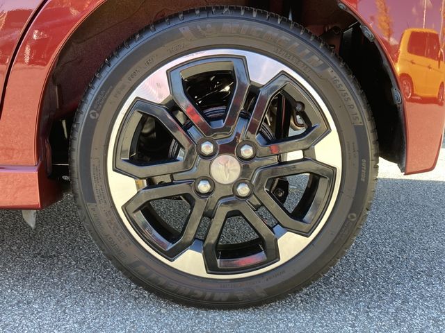 Daihatsu MOVE CUSTOM 2015-02 182530-27