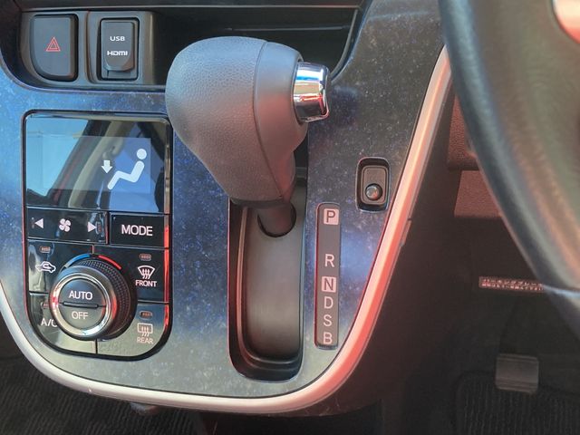 Daihatsu MOVE CUSTOM 2015-02 182530-20