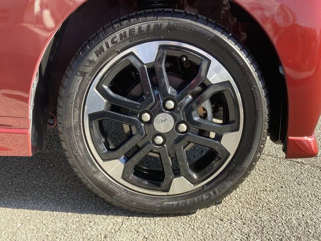 Daihatsu MOVE CUSTOM 2015-02 182530-29